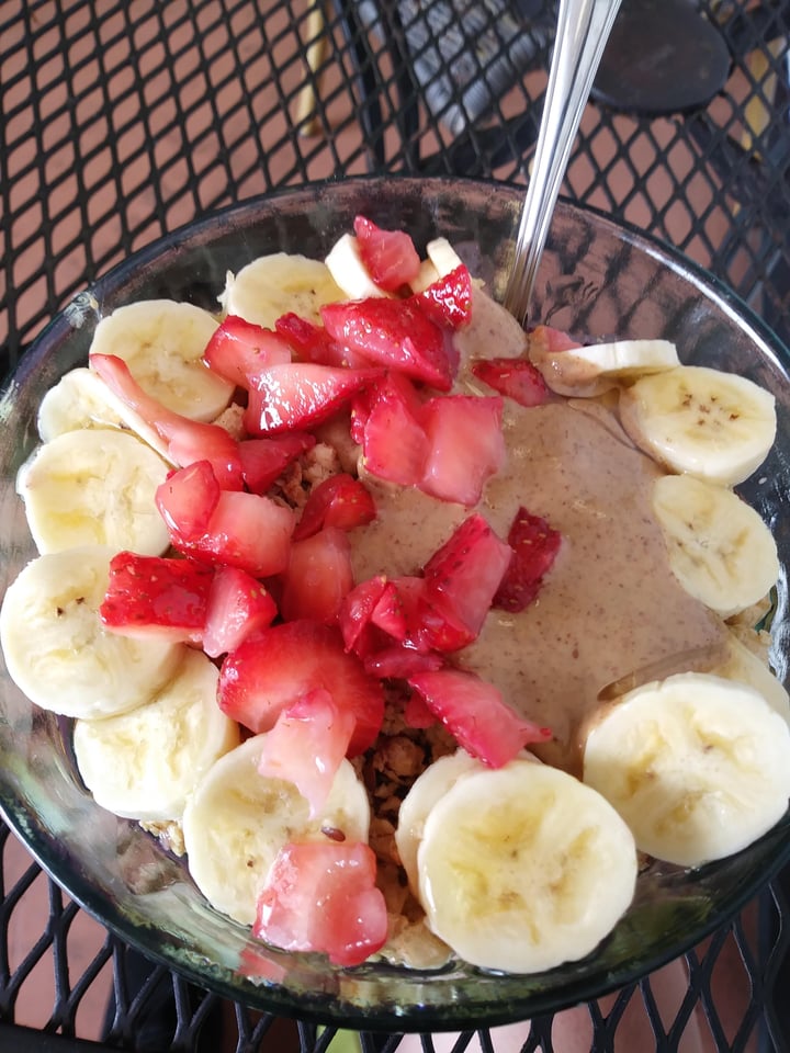 photo of Choice Health Bar Powabunga Bowl shared by @choicehealthbar on  10 May 2020 - review