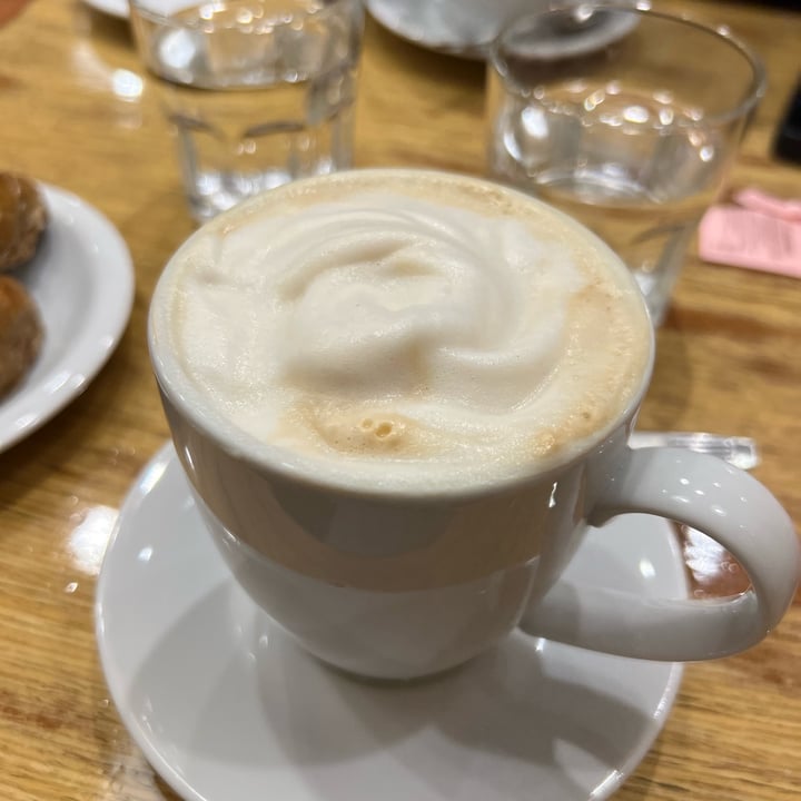 photo of Coco Naranja Café con leche Vegetal shared by @josegalli on  08 Sep 2022 - review