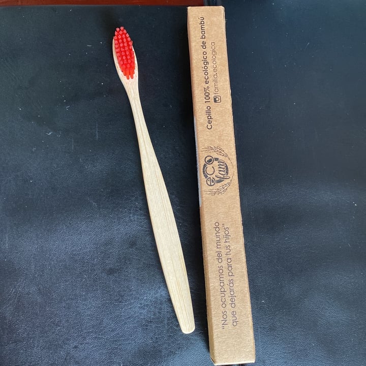 photo of Eco fam Cepillo Dental shared by @oscvegan on  18 Jun 2021 - review