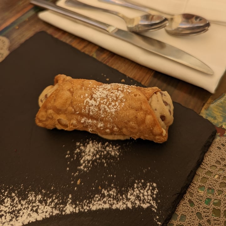 photo of MOON - Move Ortigia Out of Normality Cannolo shared by @mattyoladipo on  19 Oct 2022 - review