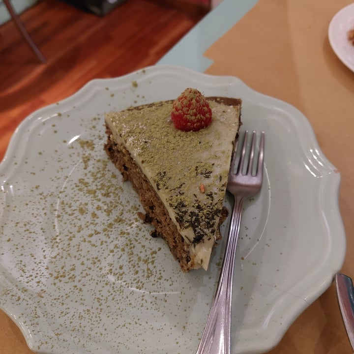 photo of Sweet Irene Torta Al Matcha shared by @severinglukov on  10 May 2022 - review