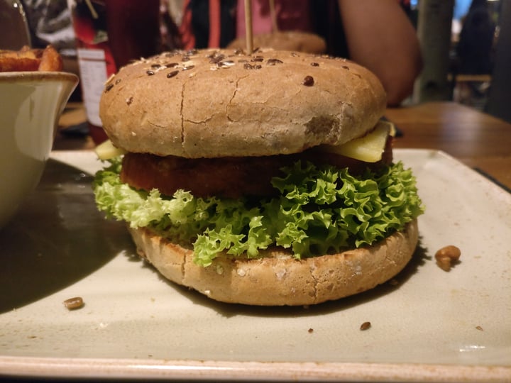 review photo of Hans Im Glück German Burgergrill WOLPERTINGER shared by @aadmad on 18 May 2018 - review