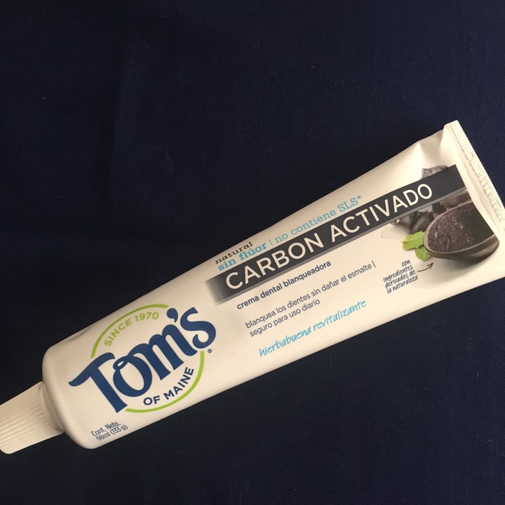 photo of Tom's of Maine Pasta dental con carbón shared by @ahita on  06 Jul 2021 - review