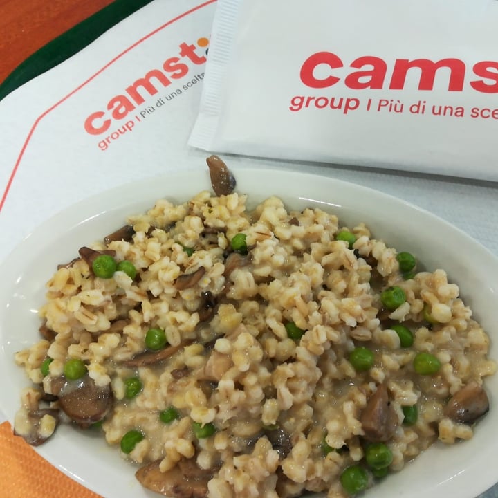 photo of Magnosfera Camst Orzotto piselli e funghi shared by @rominella on  14 Dec 2021 - review