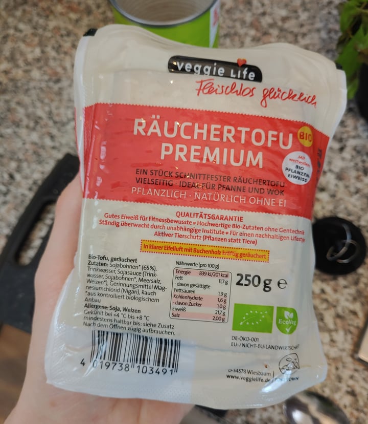 photo of Veggie life Räuchertofu Premium shared by @tesario on  14 Apr 2021 - review