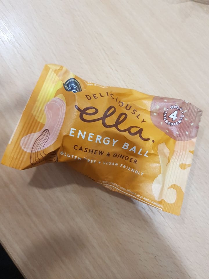 photo of Deliciously Ella Cashew & Ginger Energy Ball shared by @helenasveganlife on  14 Feb 2020 - review