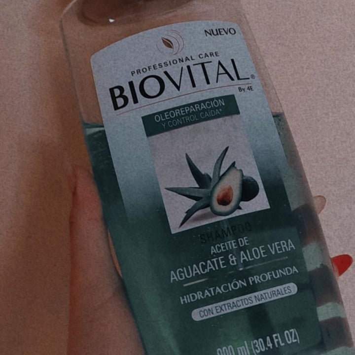 photo of Biovital Shampoo con Aceite de Aguacate & Aloe Vera shared by @marianne18 on  23 Mar 2021 - review