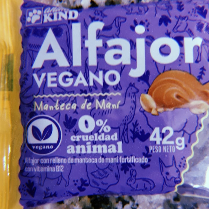 photo of Animal kind Alfajor Vegano shared by @nanicuadern on  03 Dec 2021 - review