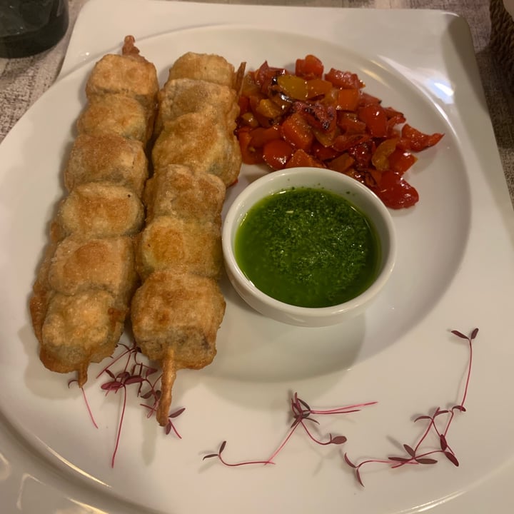 review photo of Ristorante Vegano Biologico La Lanterna Spiedini Di Tofu Affumicato shared by @akelidevi on 30 Aug 2022 - review