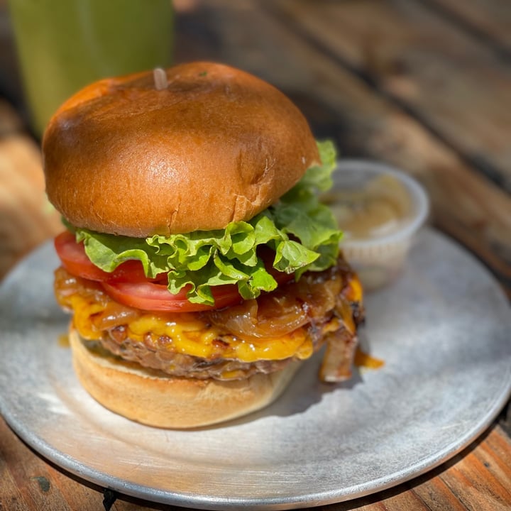 photo of Hip Vegan Old Fashioned Burger shared by @veganshugah on  28 Jul 2021 - review