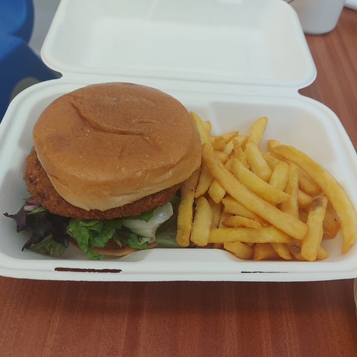 photo of The Cowshed Restaurant & Takeaway Vegan Burger shared by @skito1987 on  26 Jul 2022 - review