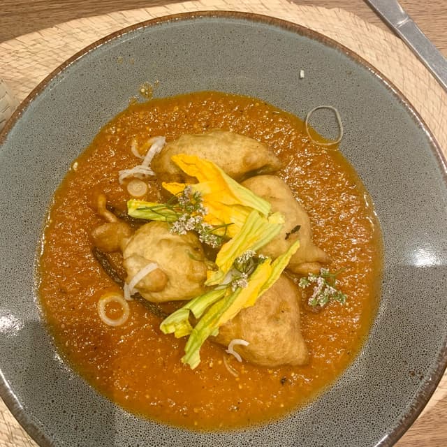 Photo of the dish “Flor de calabaza rellena de calabacitas”