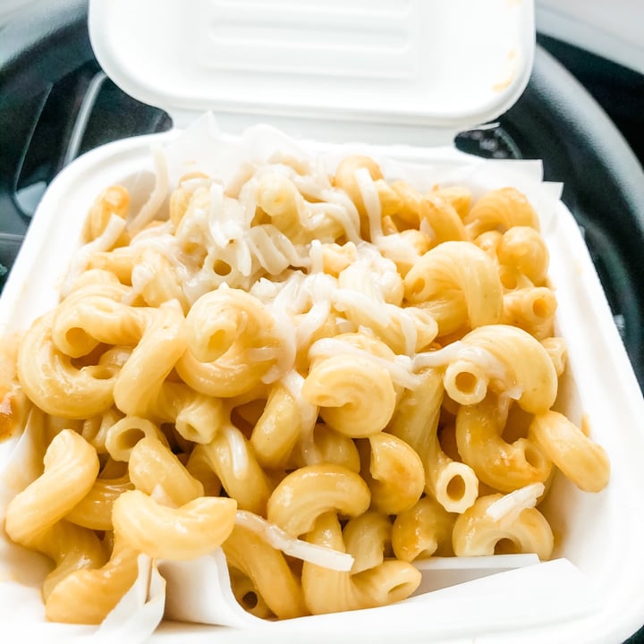 photo of Fern Cafe and Bakery Mac and Cheese shared by @maggiehertzberg on  07 Jun 2021 - review