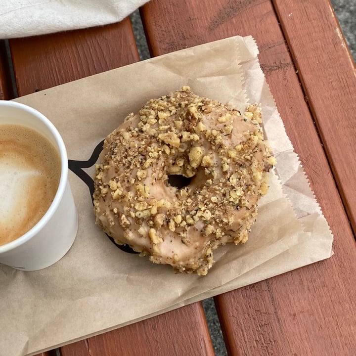 photo of Cartems Donuts Smoked Maple Walnut shared by @silviia on  23 Feb 2022 - review