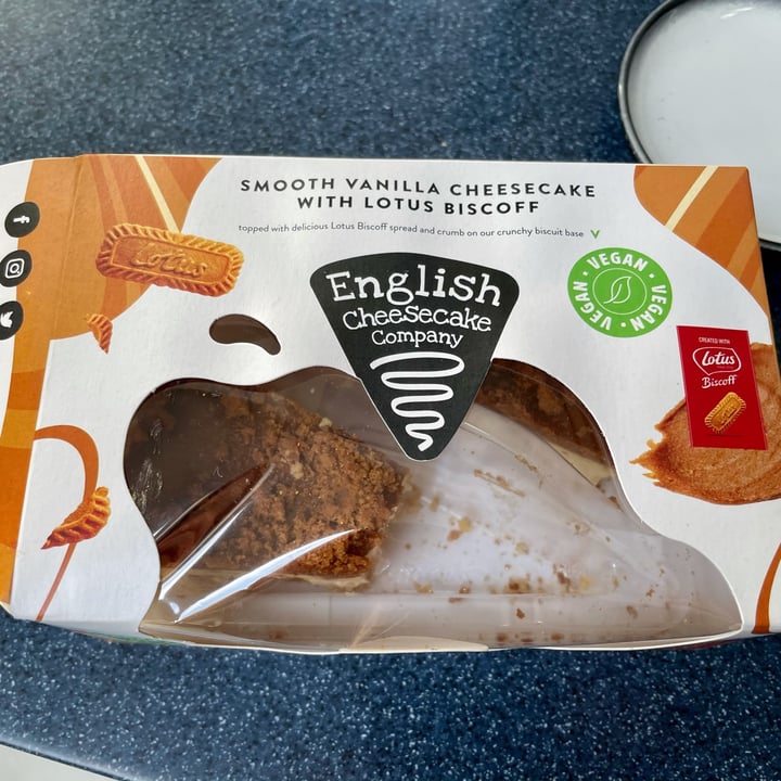 photo of English Cheesecake Company Smooth Vanilla Cheesecake With Lotus Biscoff shared by @natalinkal on  06 Mar 2022 - review