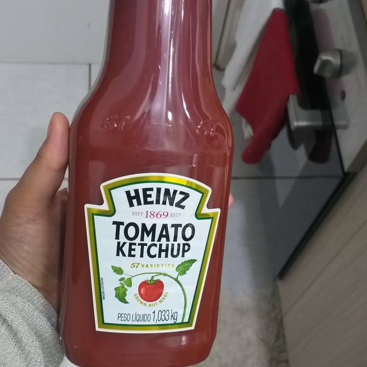 photo of Heinz Tomato Ketchup shared by @danielarocha on  15 May 2022 - review