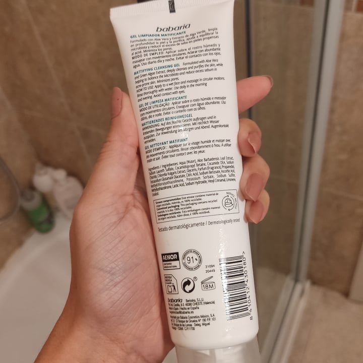 review photo of Babaria Gel limpiador Facial shared by @cohen on 15 Nov 2021 - review