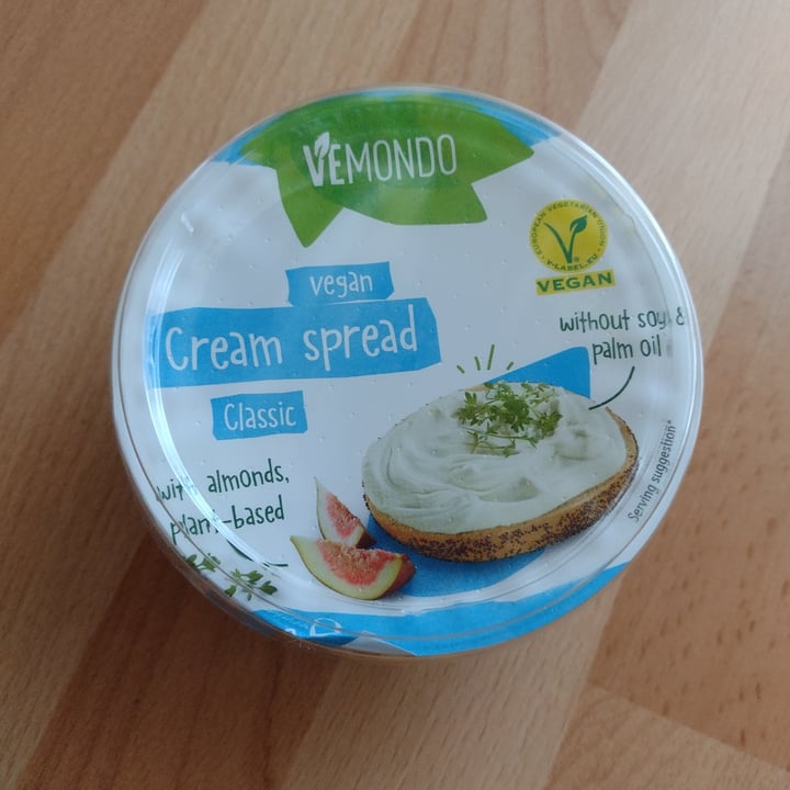photo of Vemondo Queso untable shared by @bluecarrot on  27 Feb 2022 - review