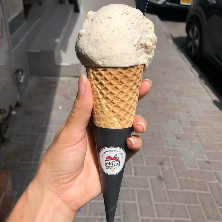 photo of Anita Date and Banana Ice Cream shared by @taliamiri on  27 Jun 2020 - review