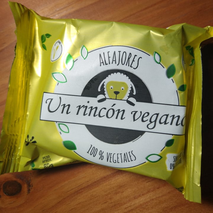 review photo of Un Rincón Vegano Alfajor de Limón shared by @agusga08 on 06 May 2021 - review
