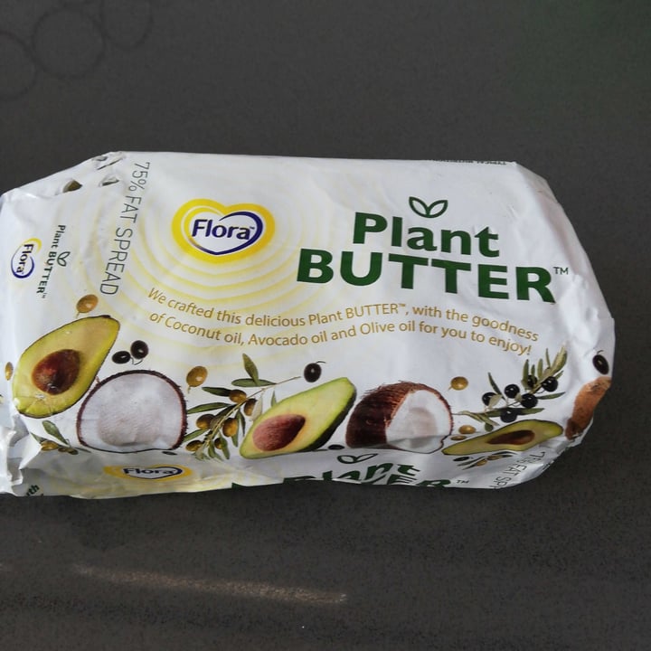 photo of Flora plant butter with olive x coconut and avo shared by @marceller on  30 Aug 2021 - review