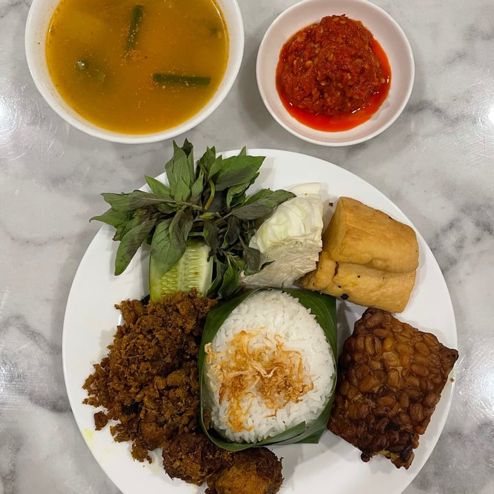 review photo of Alpukat Bistro chichi kalasan shared by @plantapower on 18 Aug 2021 - review