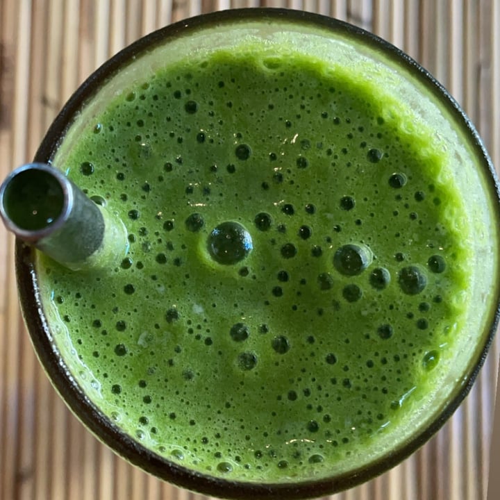 photo of The Seeds of Life Green Smoothie shared by @thevegancrossfitgirl on  28 Sep 2021 - review