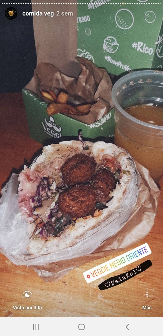 photo of Veggie Medio Oriente Combo Falafel shared by @victoriiiame on  03 Jan 2020 - review