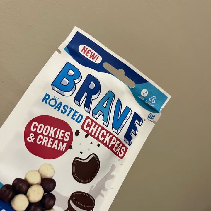 review photo of Brave Cookies and cream roasted chickpeas shared by @herbiwhore on 18 Mar 2022 - review