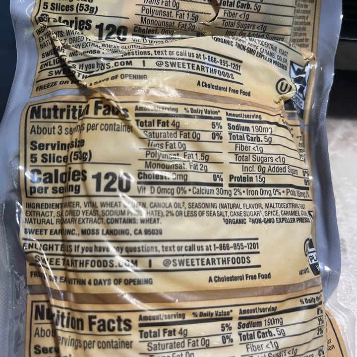 review photo of Sweet Earth Oven Roasted-Style Turkey shared by @debthebweb on 16 Mar 2022 - review