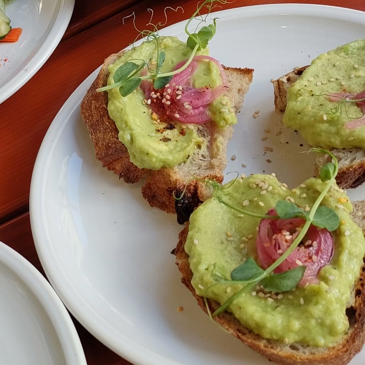 review photo of FREA Bakery Avocado Bread shared by @giusteat on 13 Nov 2022 - review