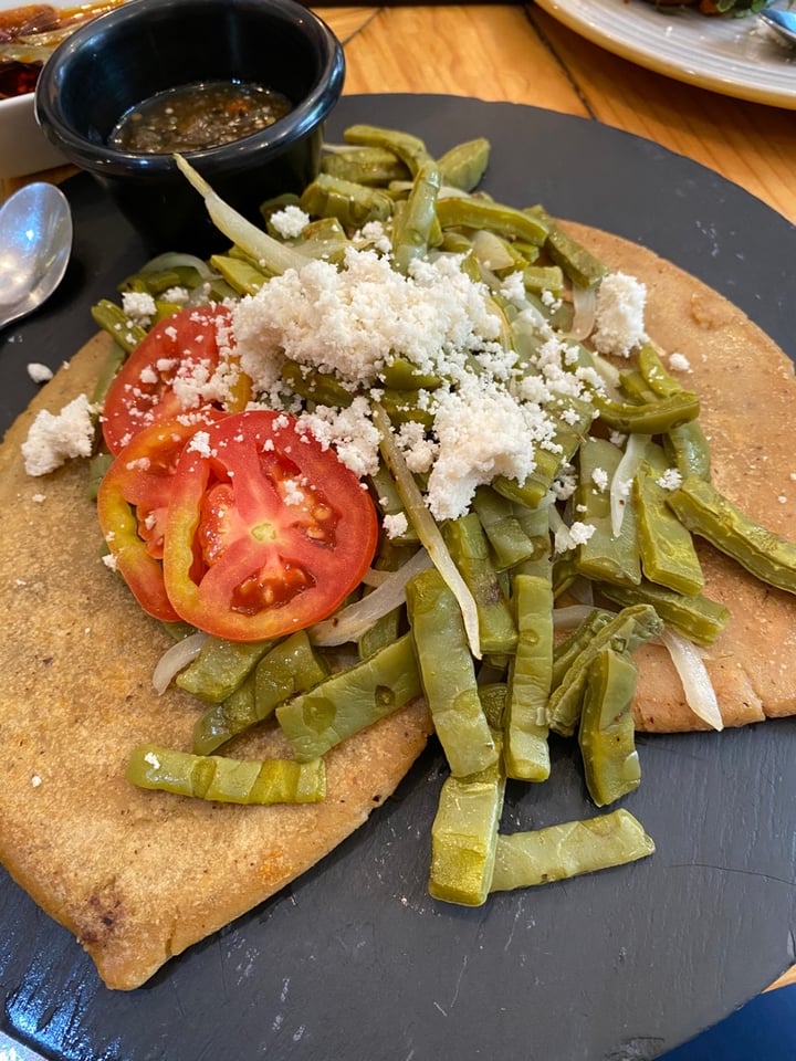 photo of Aura Vegana Tlacoyos shared by @veganvoyagers on  21 Jan 2020 - review