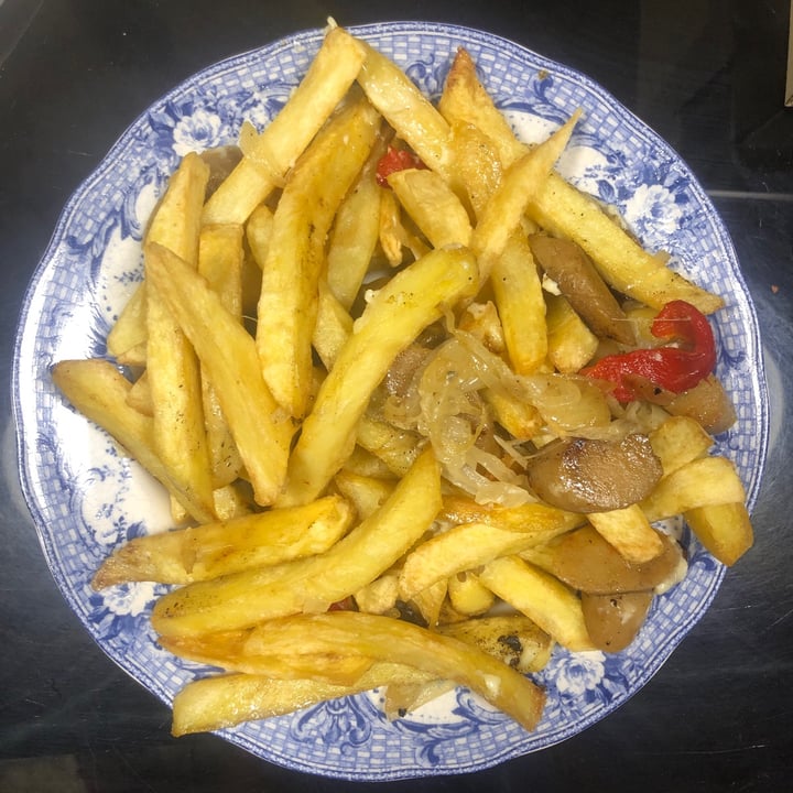 review photo of Pola Salchipapa shared by @llum on 06 Sep 2020 - review