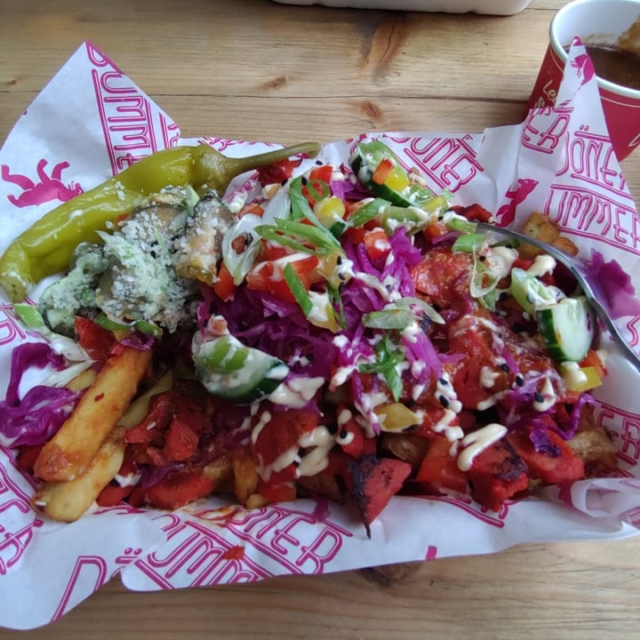 photo of Döner Summer Garlic Chilli Chick’n Teller shared by @merrymeredith on  27 Oct 2022 - review
