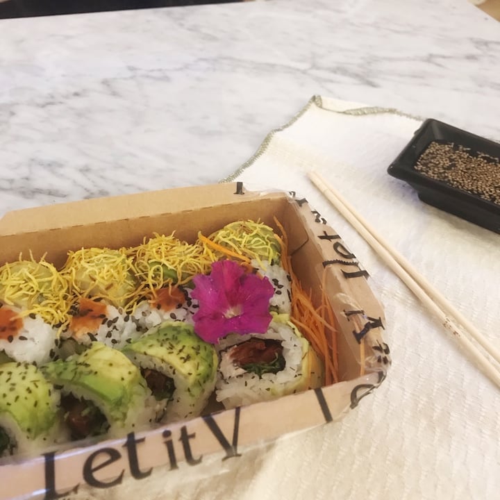 photo of Let it V - Vegan Sushi Roll anhui shared by @vaxu on  28 Feb 2021 - review