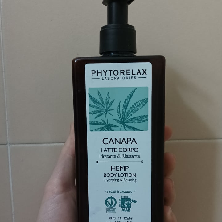 photo of Phytorelax Canapa Latte Corpo shared by @ninarossi on  01 May 2022 - review