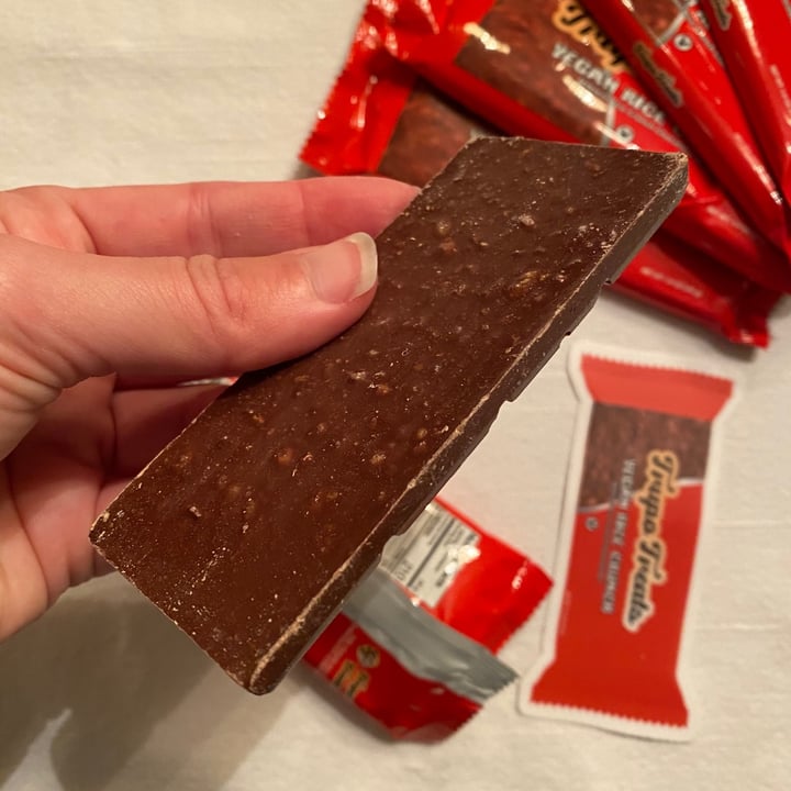 photo of Trupo Treats Vegan Rice Crunch Chocolate Bar shared by @curvycarbivore on  09 Jan 2021 - review