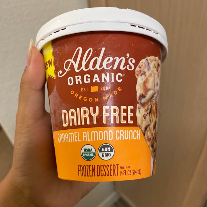 photo of Alden’s Organic Dairy free caramel almond crunch shared by @veganzzz on  25 Sep 2021 - review