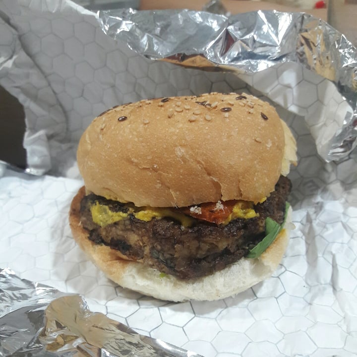 photo of Nehuén - Parador Artesanal Burger Vegana shared by @sritabrocoli on  30 Jan 2021 - review