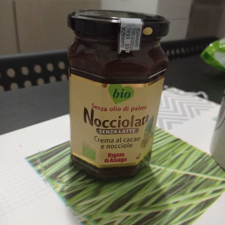 photo of Rigoni di Asiago Nocciolata Dairy Free Hazelnut Spread with Cocoa shared by @mirtillatattoos on  28 May 2022 - review