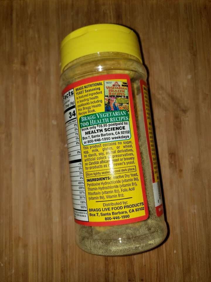 review photo of Bragg Nutritional Yeast Seasoning shared by @michelleadina on 21 Apr 2020 - review