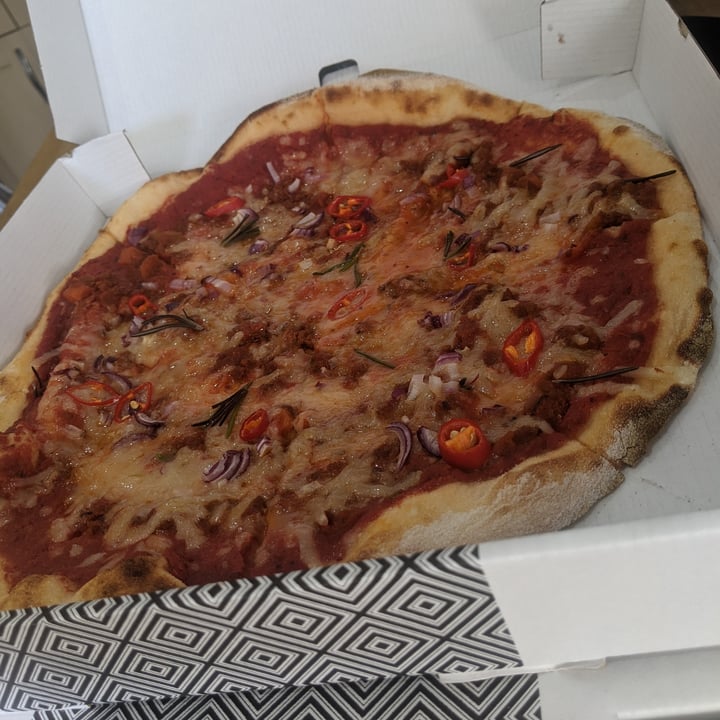 photo of Prezzo Italian Restaurant Leeds White Rose Vegan Bolognese Pizza shared by @bixouz on  21 Oct 2020 - review
