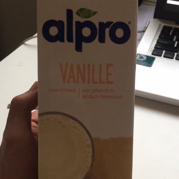 photo of Alpro Vanilla Soy Milk shared by @robertfei on  28 Jun 2020 - review