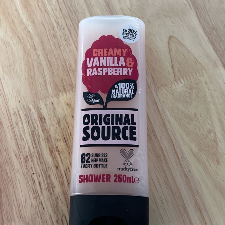 review photo of Original Source Creamy Vanilla and Raspberry shared by @deathrow on 19 Oct 2022 - review