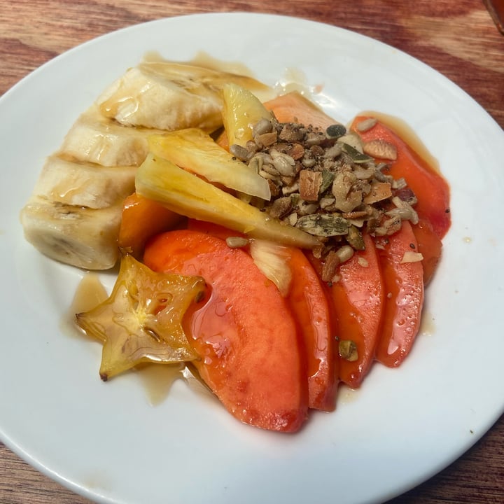 photo of Paraíso Oja Santas fruta con granola endulzada con monkfruit shared by @ilse on  24 Jul 2022 - review