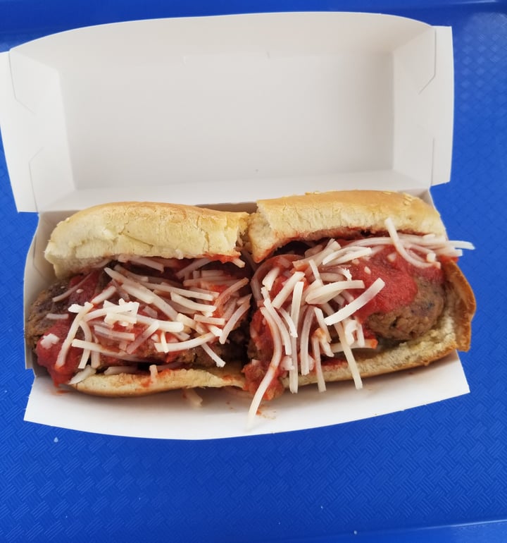 photo of Santana's Vegan Grill Meatball Mozerella shared by @4evervegan on  31 Aug 2019 - review