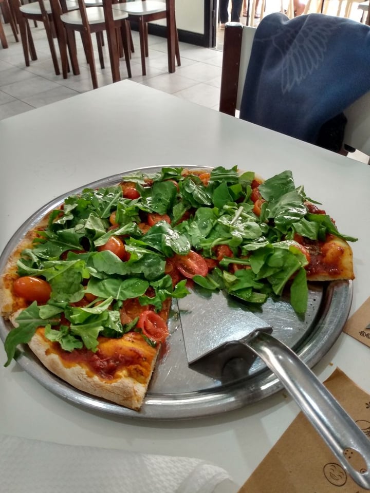 photo of Restaurant Don José Pizza Vegana de rúcula Y Albhaca shared by @rodanilo1972 on  30 Jan 2020 - review