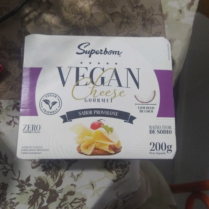 review photo of Superbom Queijo Provolone (Provolone Cheese) shared by @joyceweber on 24 Apr 2022 - review