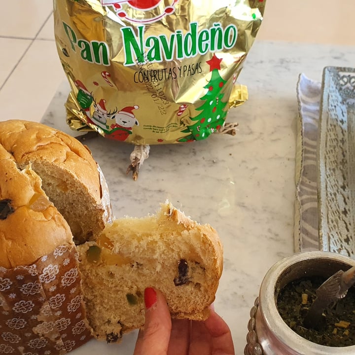 photo of Un Rincón Vegano Pan dulce con pasas & fruta abrillantada shared by @ornellabelen on  30 Nov 2021 - review