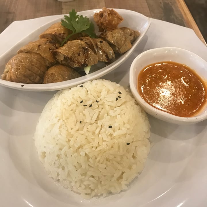 photo of Nature Cafe Chicken Rice shared by @vegan-ravana on  19 Apr 2022 - review